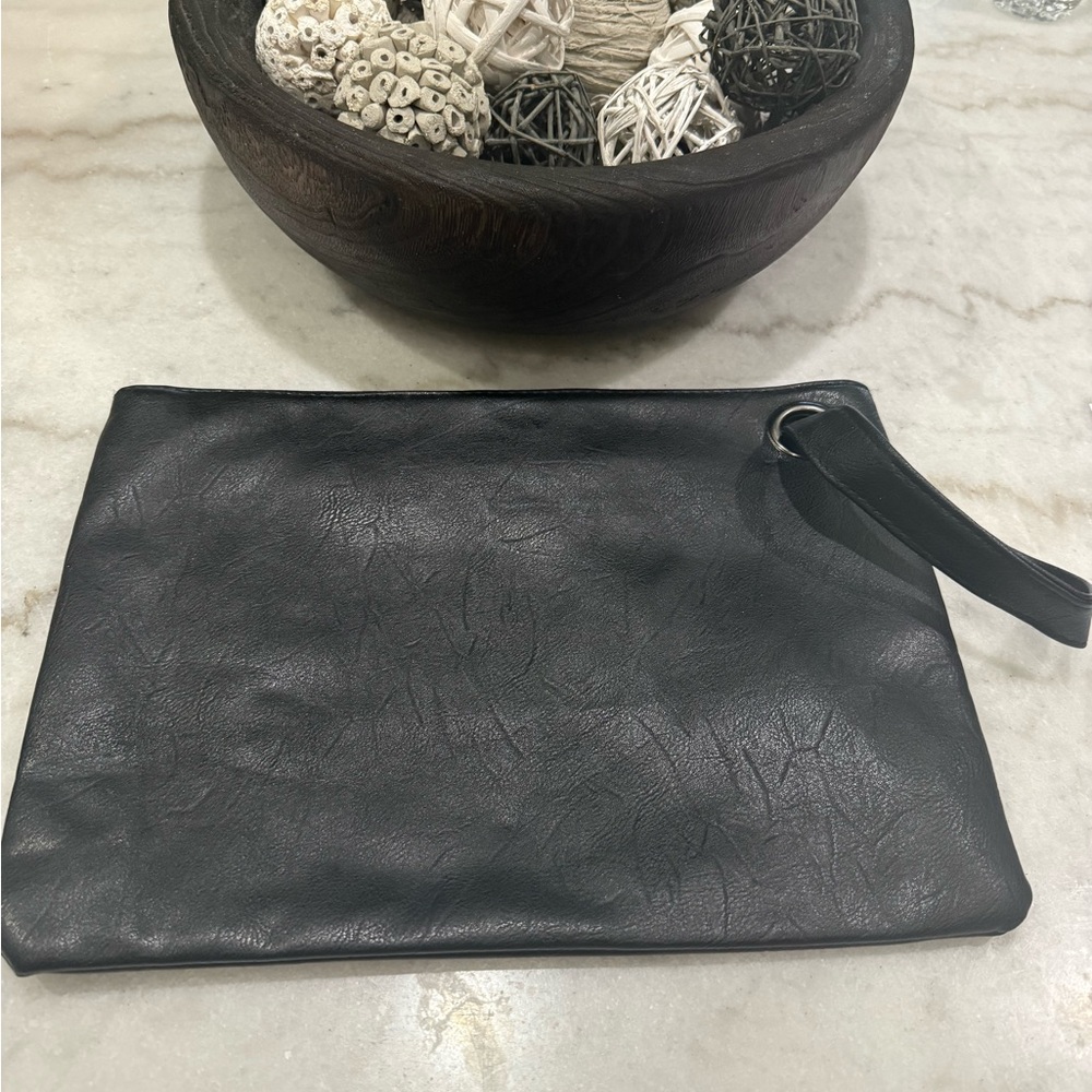Wristlet - Picture 3 of 3